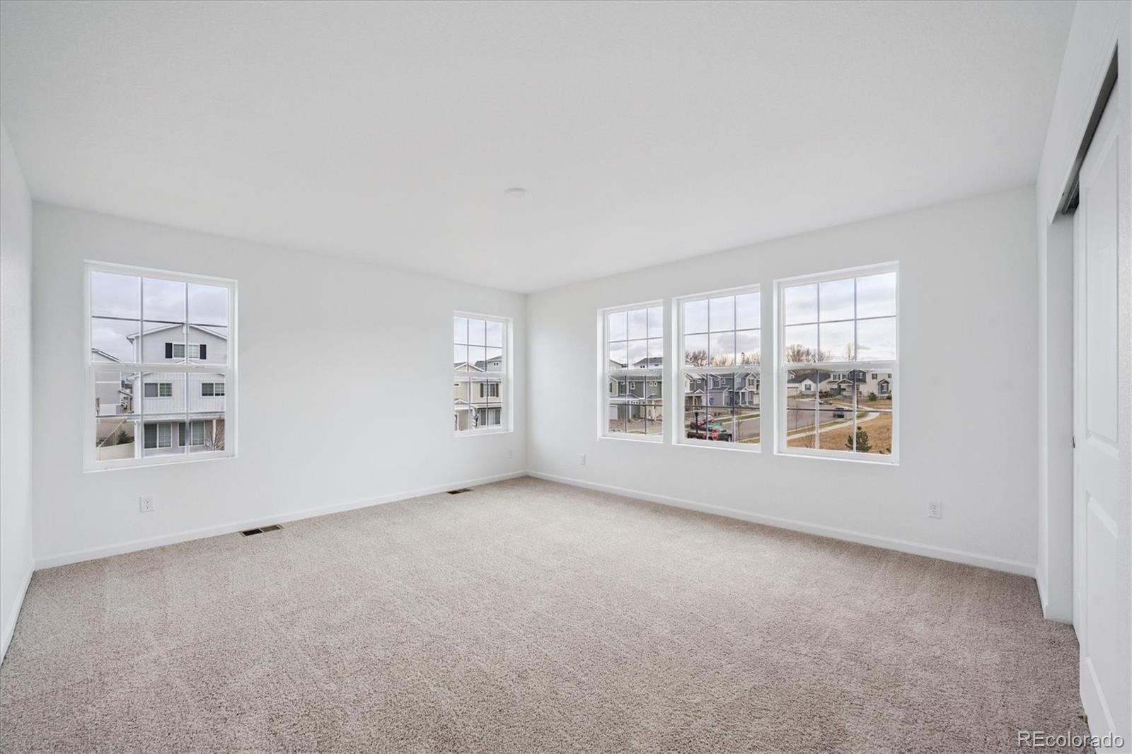 MLS Image #11 for 4325  elkwood court,johnstown, Colorado