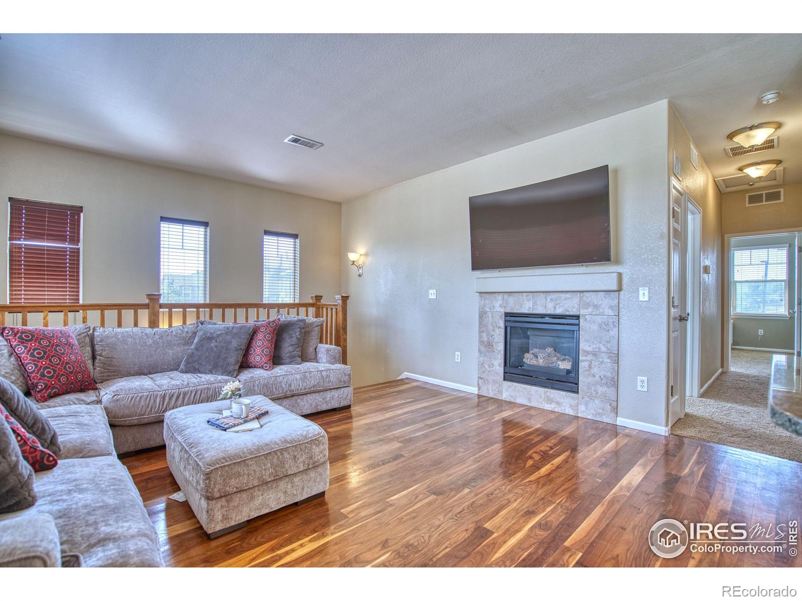 MLS Image #9 for 12901  grant circle c,thornton, Colorado