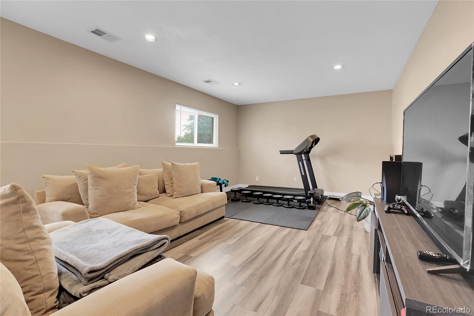 MLS Image #14 for 1599 s bahama street,aurora, Colorado