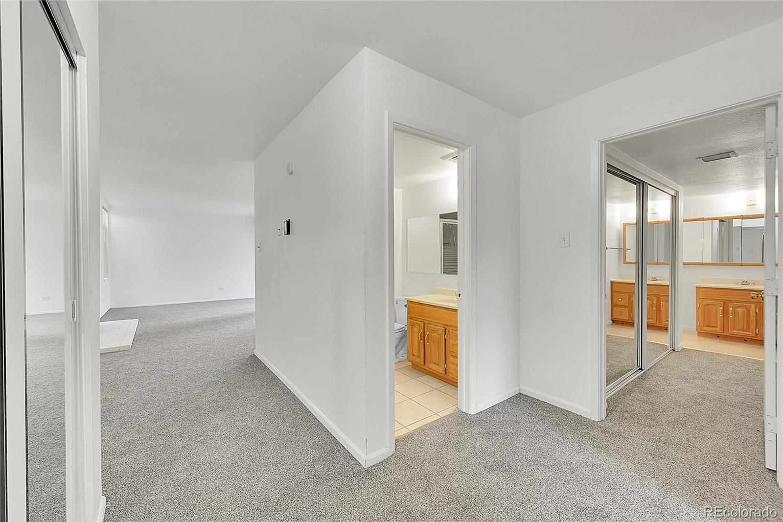 MLS Image #10 for 3371 s monaco parkway a,denver, Colorado