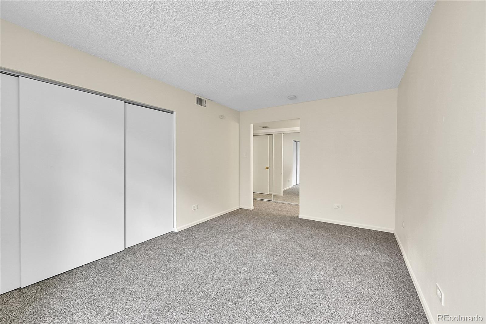 MLS Image #15 for 3371 s monaco parkway a,denver, Colorado