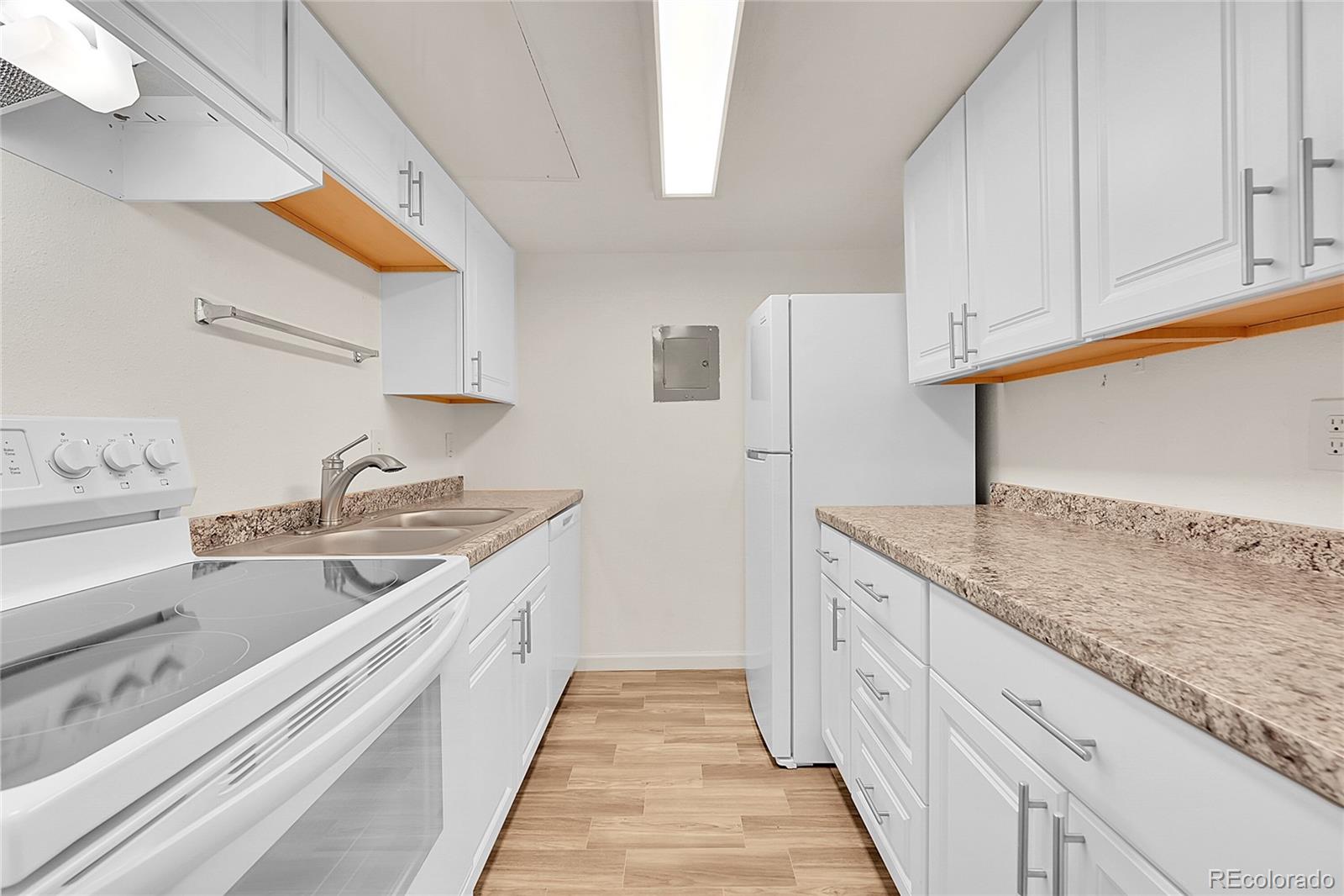 MLS Image #2 for 3371 s monaco parkway a,denver, Colorado
