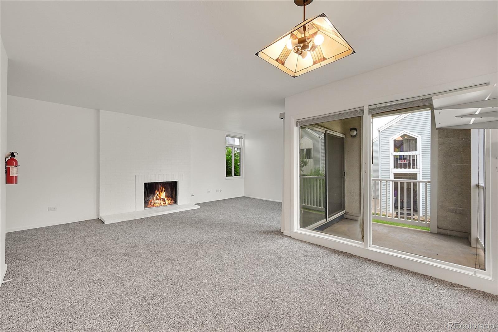 MLS Image #8 for 3371 s monaco parkway a,denver, Colorado