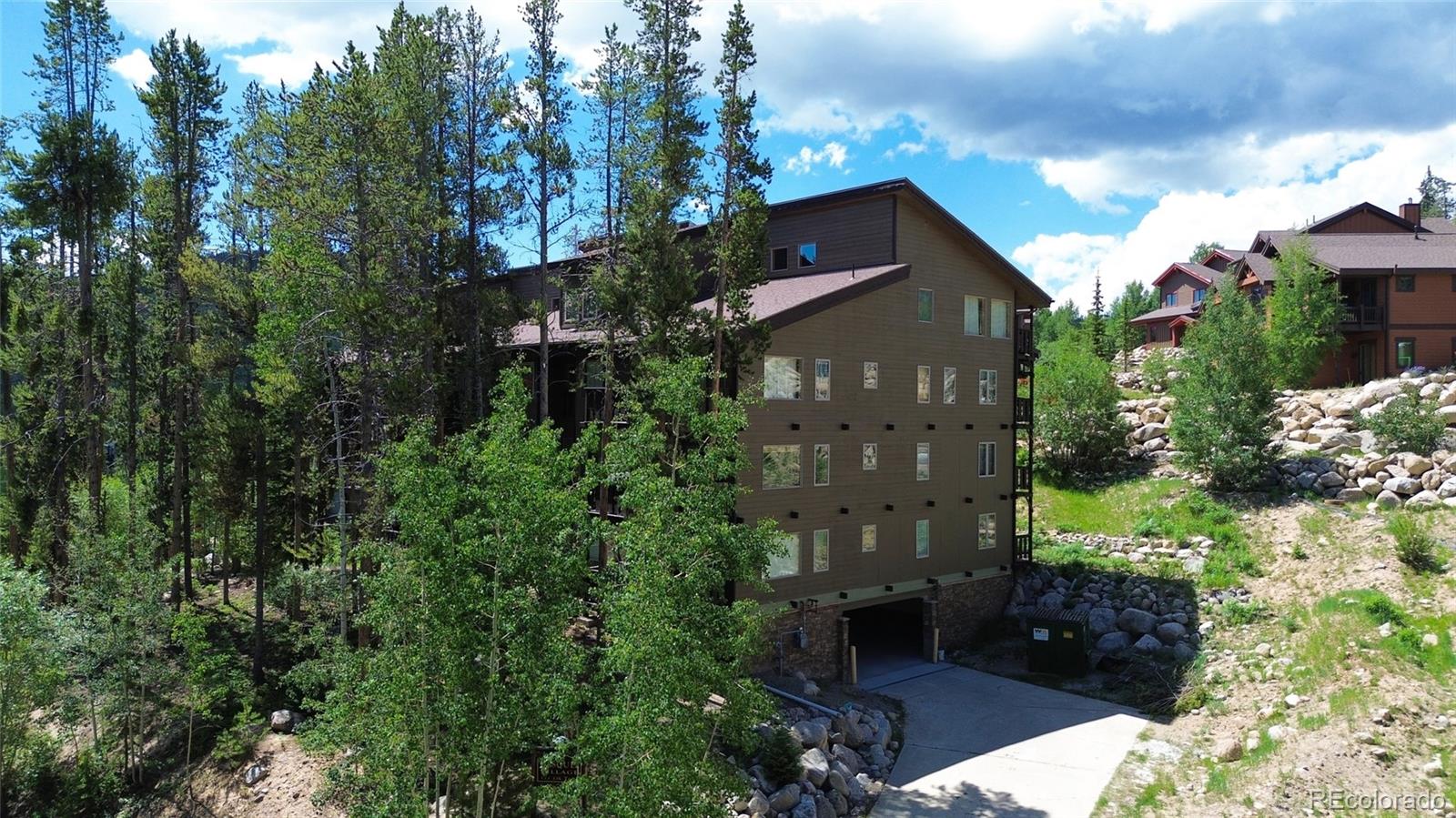 MLS Image #3 for 121  elk trail,winter park, Colorado