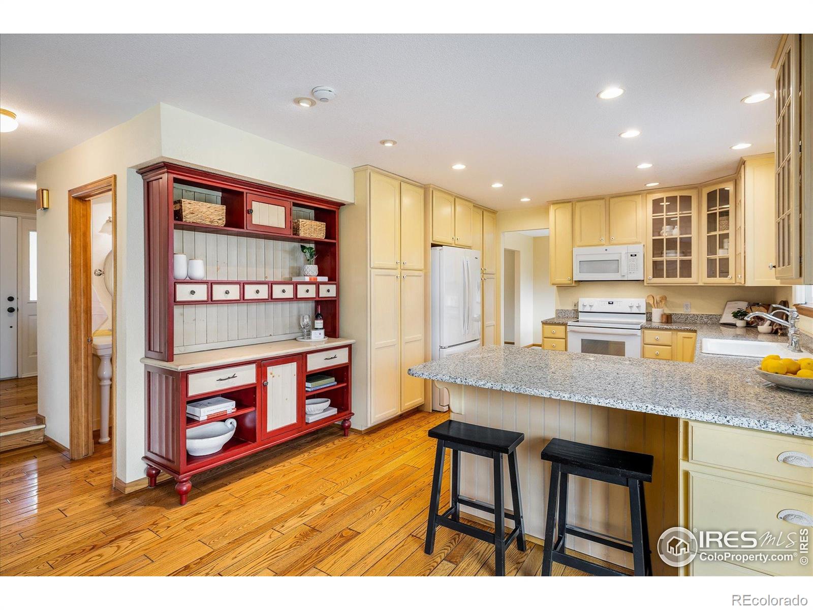 MLS Image #9 for 8485 s piney point street,highlands ranch, Colorado