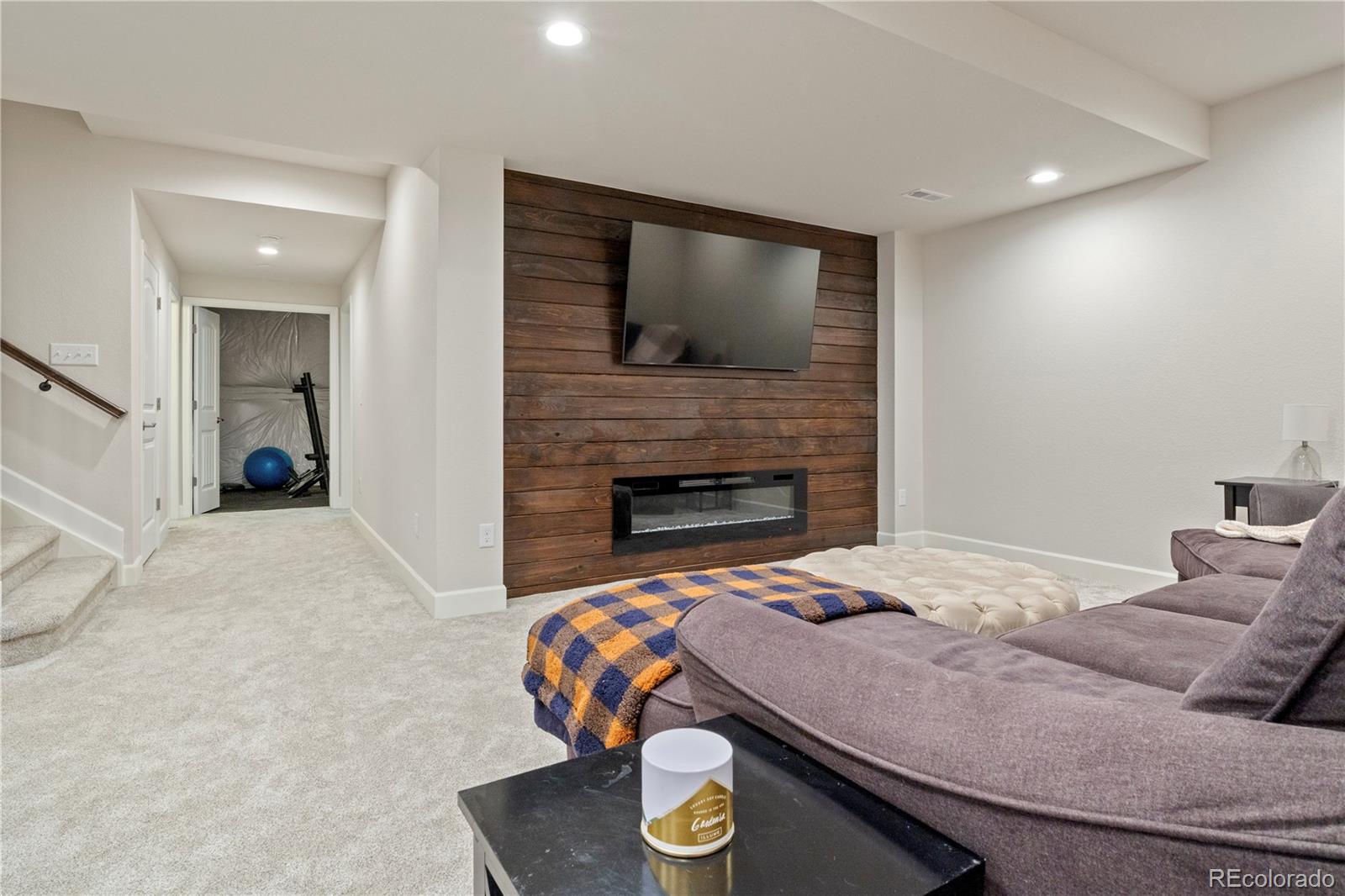 MLS Image #31 for 26889 e irish place,aurora, Colorado