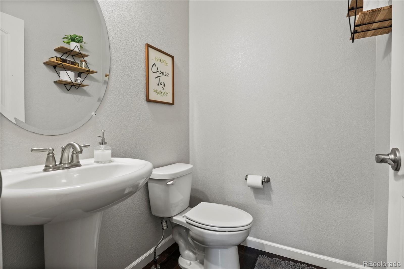 MLS Image #9 for 26889 e irish place,aurora, Colorado