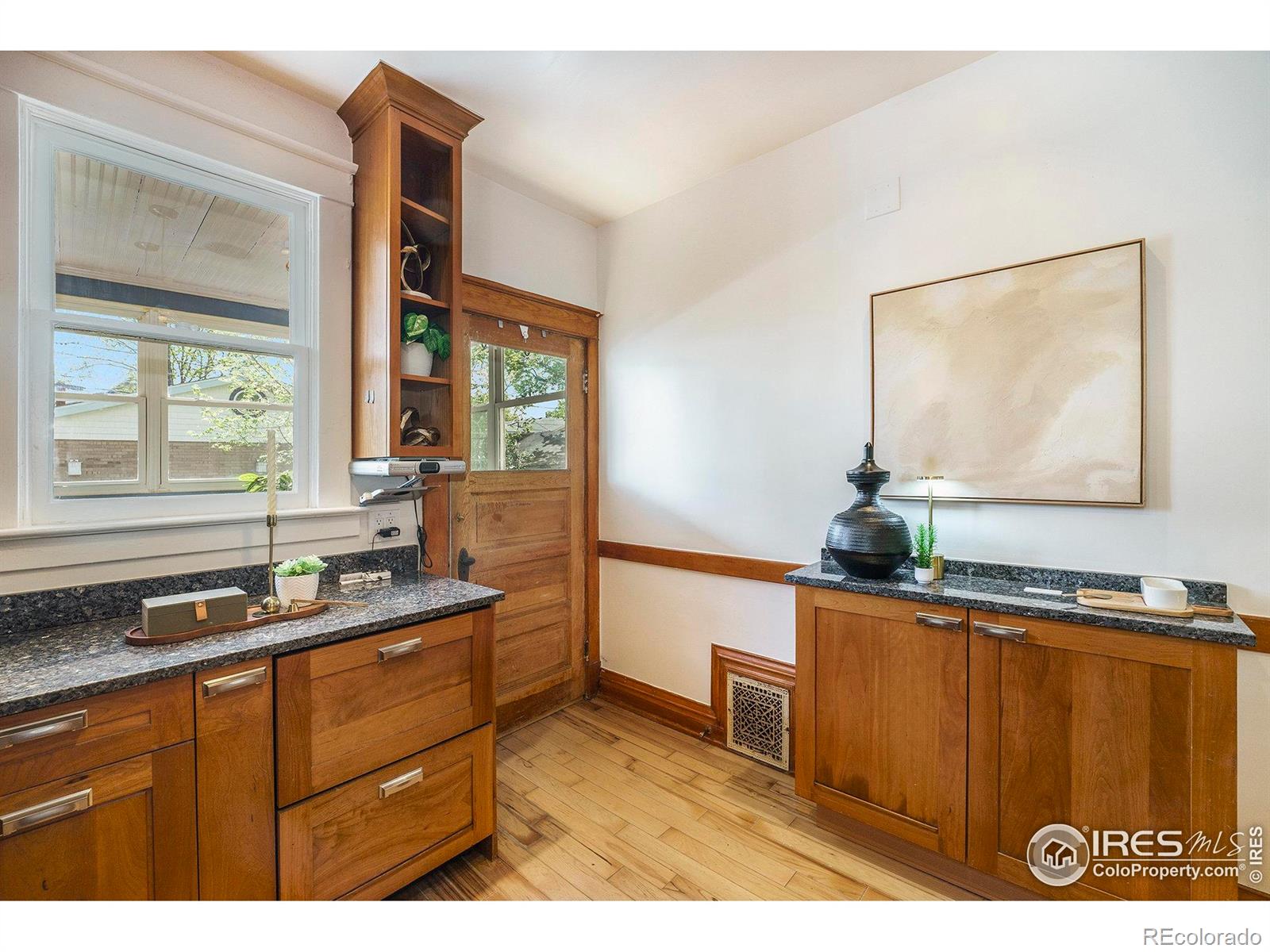 MLS Image #11 for 486 n corona street,denver, Colorado