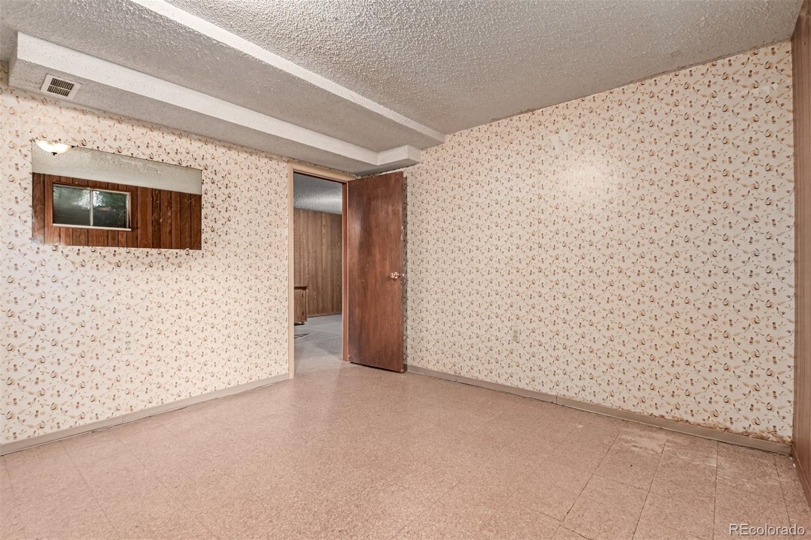 MLS Image #19 for 8417  sheridan court,arvada, Colorado
