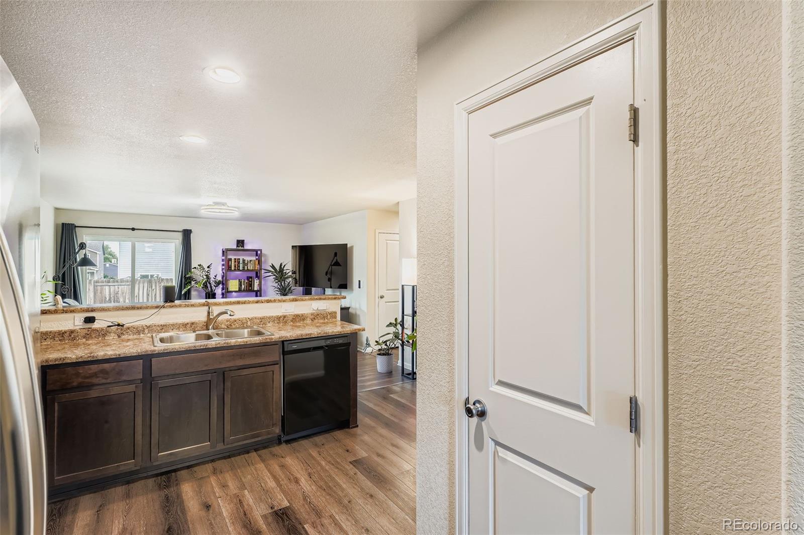 MLS Image #6 for 47385  lily avenue,bennett, Colorado