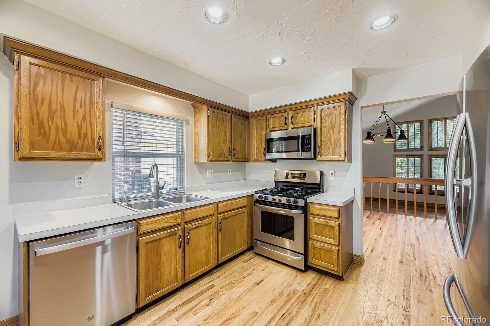 MLS Image #13 for 7909 s bemis street,littleton, Colorado