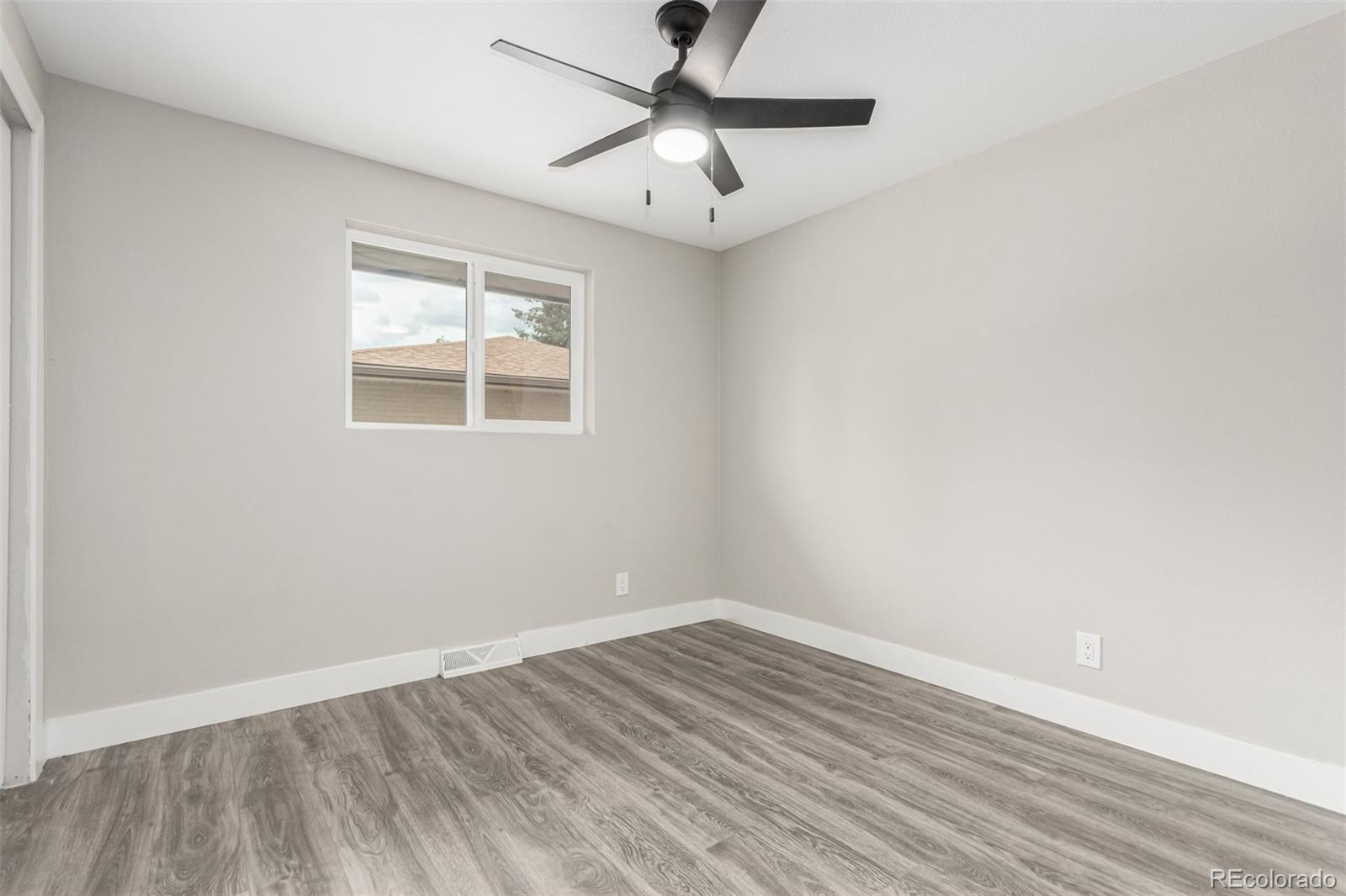 MLS Image #14 for 472  jamaica street,aurora, Colorado