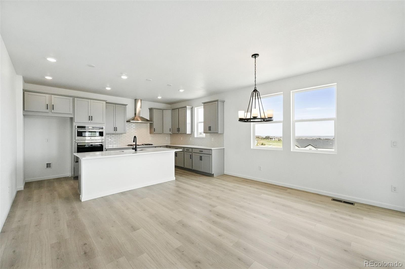 MLS Image #2 for 9344  quartz street,arvada, Colorado