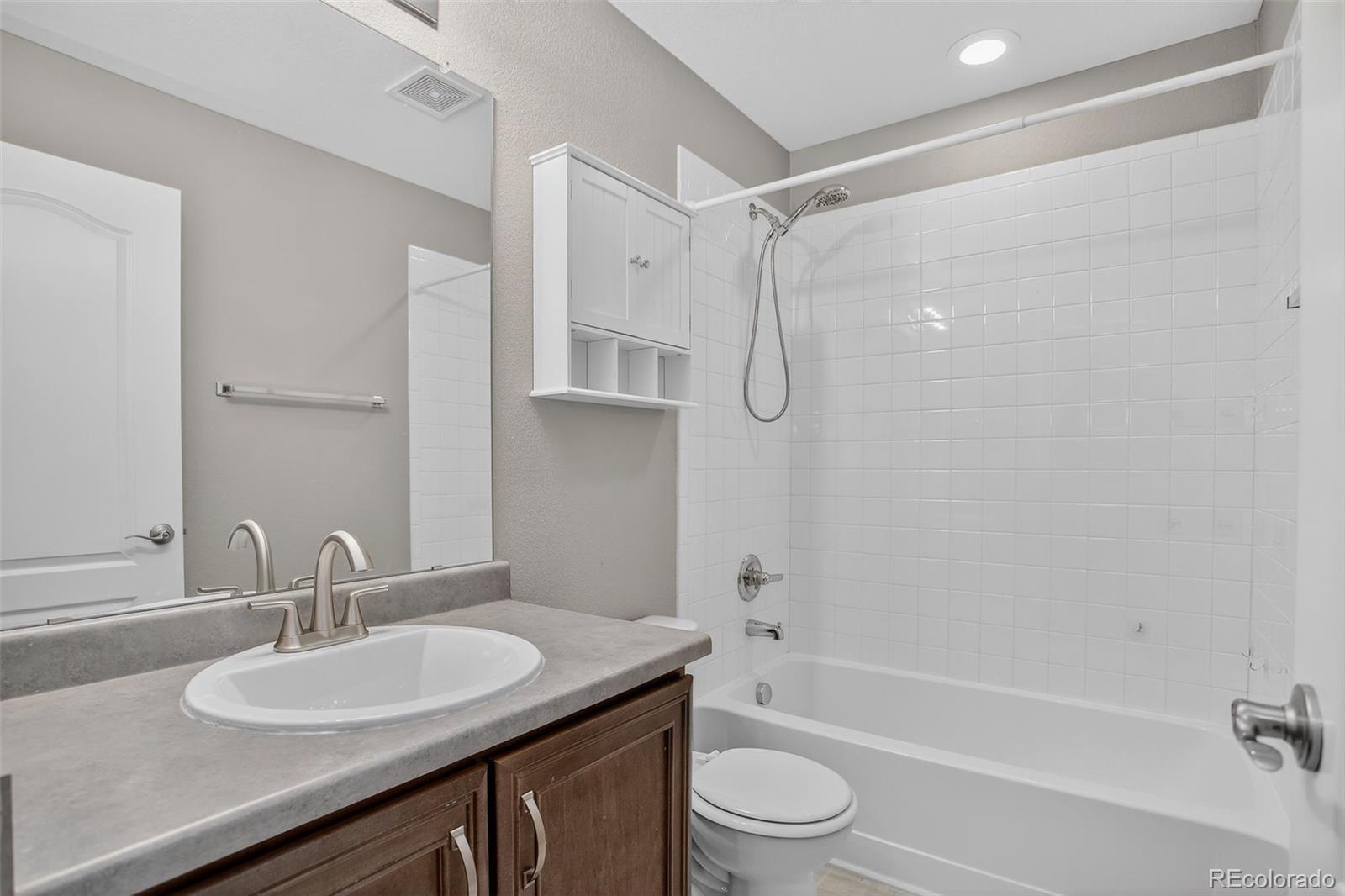 MLS Image #31 for 5010 s wenatchee circle,aurora, Colorado