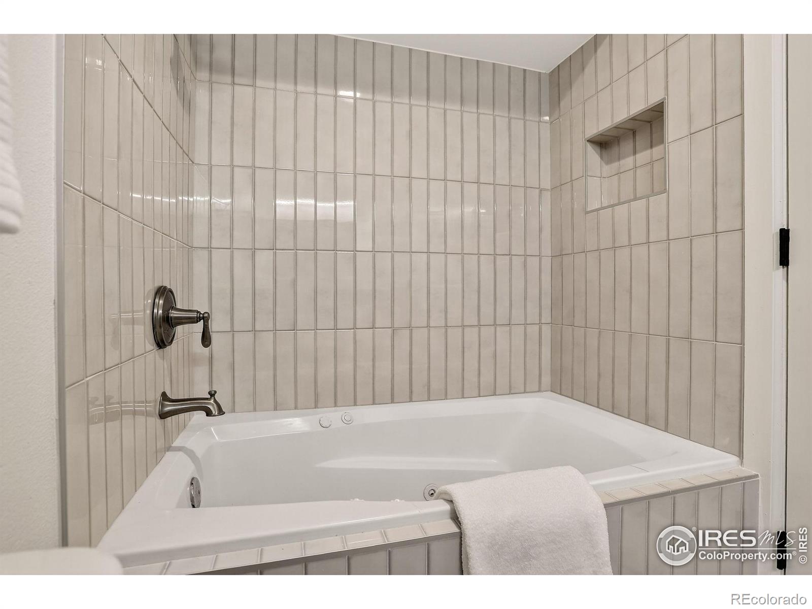 MLS Image #6 for 5128  buckingham road,boulder, Colorado