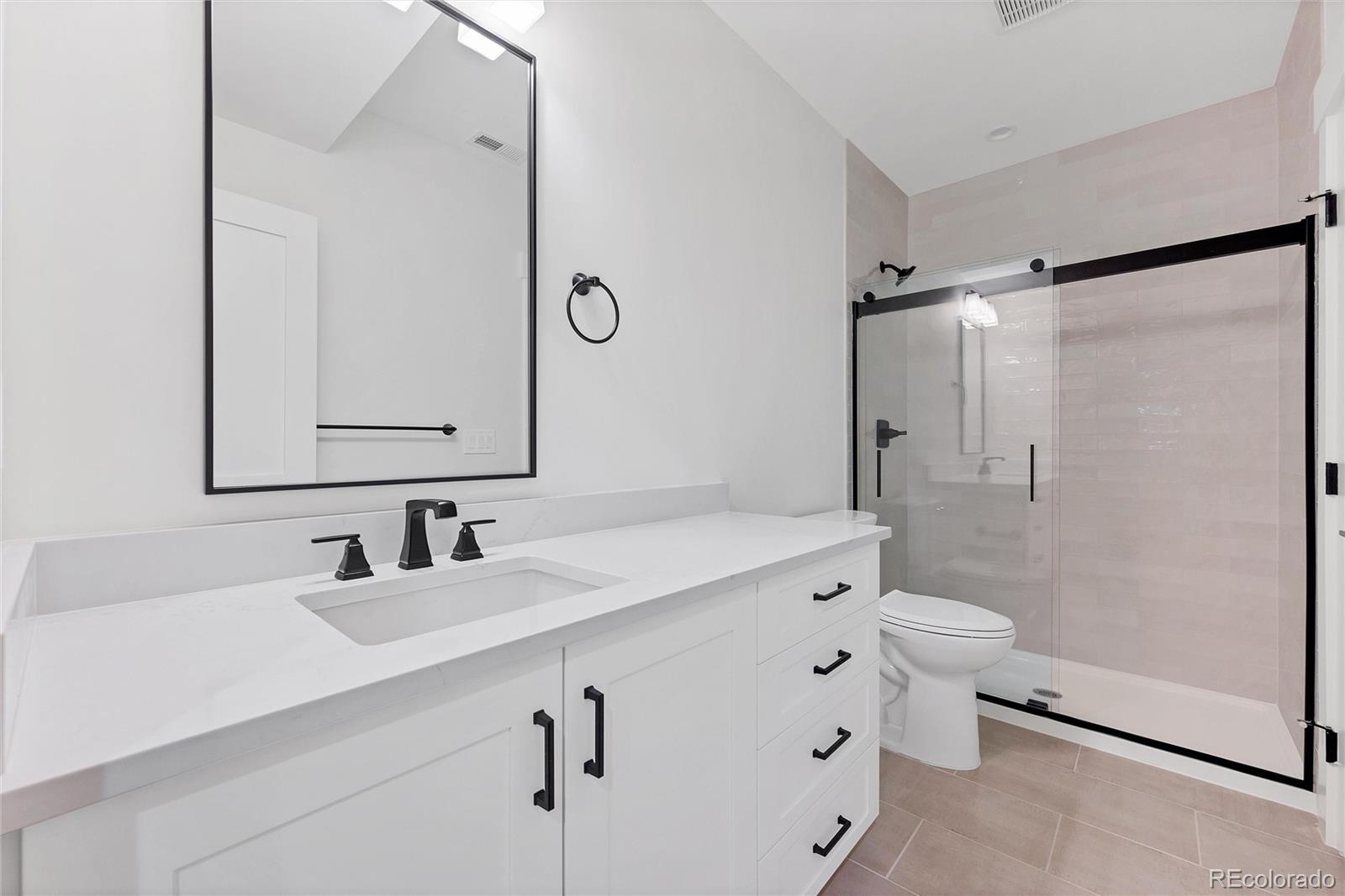 MLS Image #20 for 1035 n leyden street,denver, Colorado