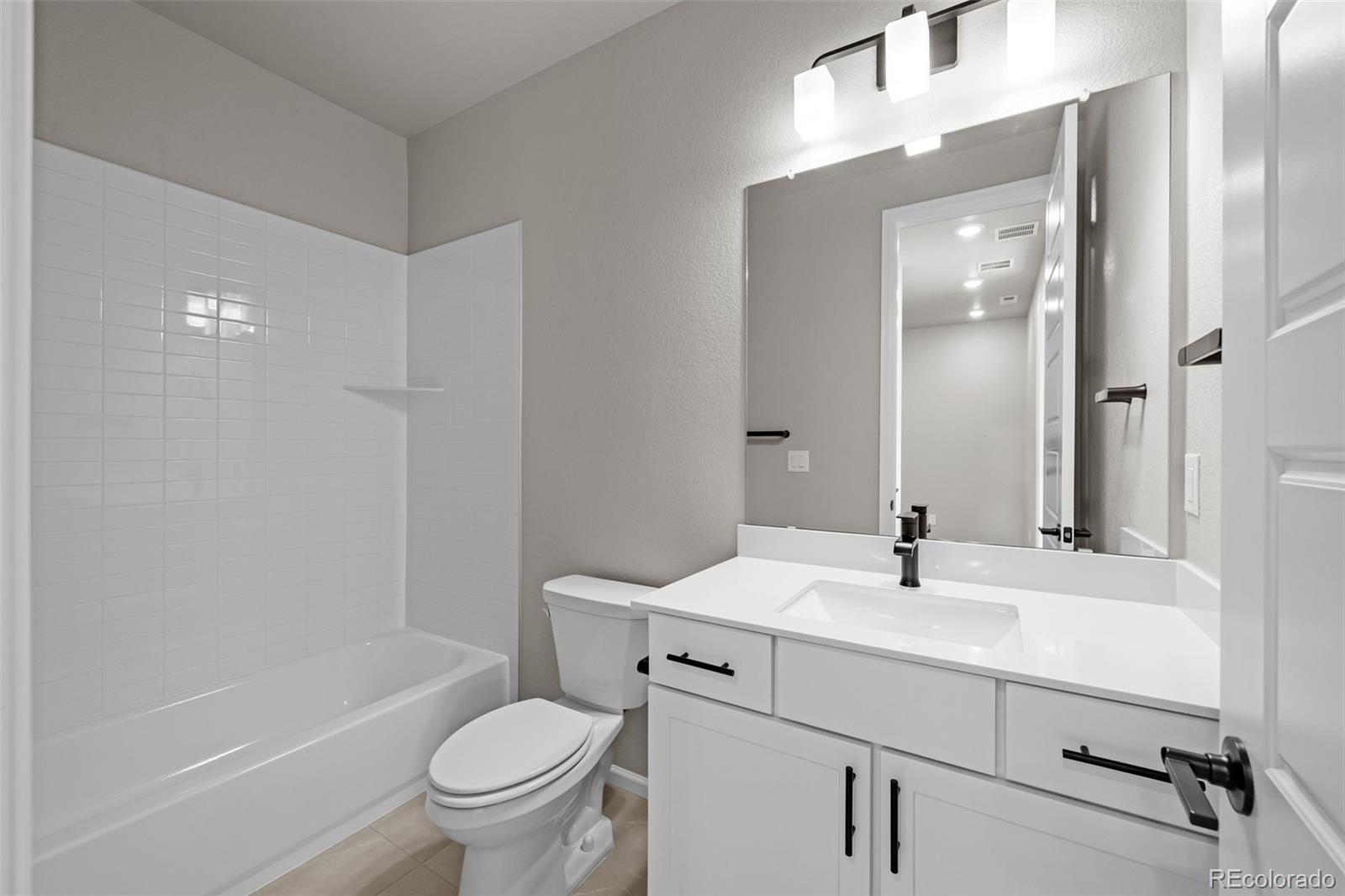 MLS Image #28 for 9487 w 58th lane b,arvada, Colorado