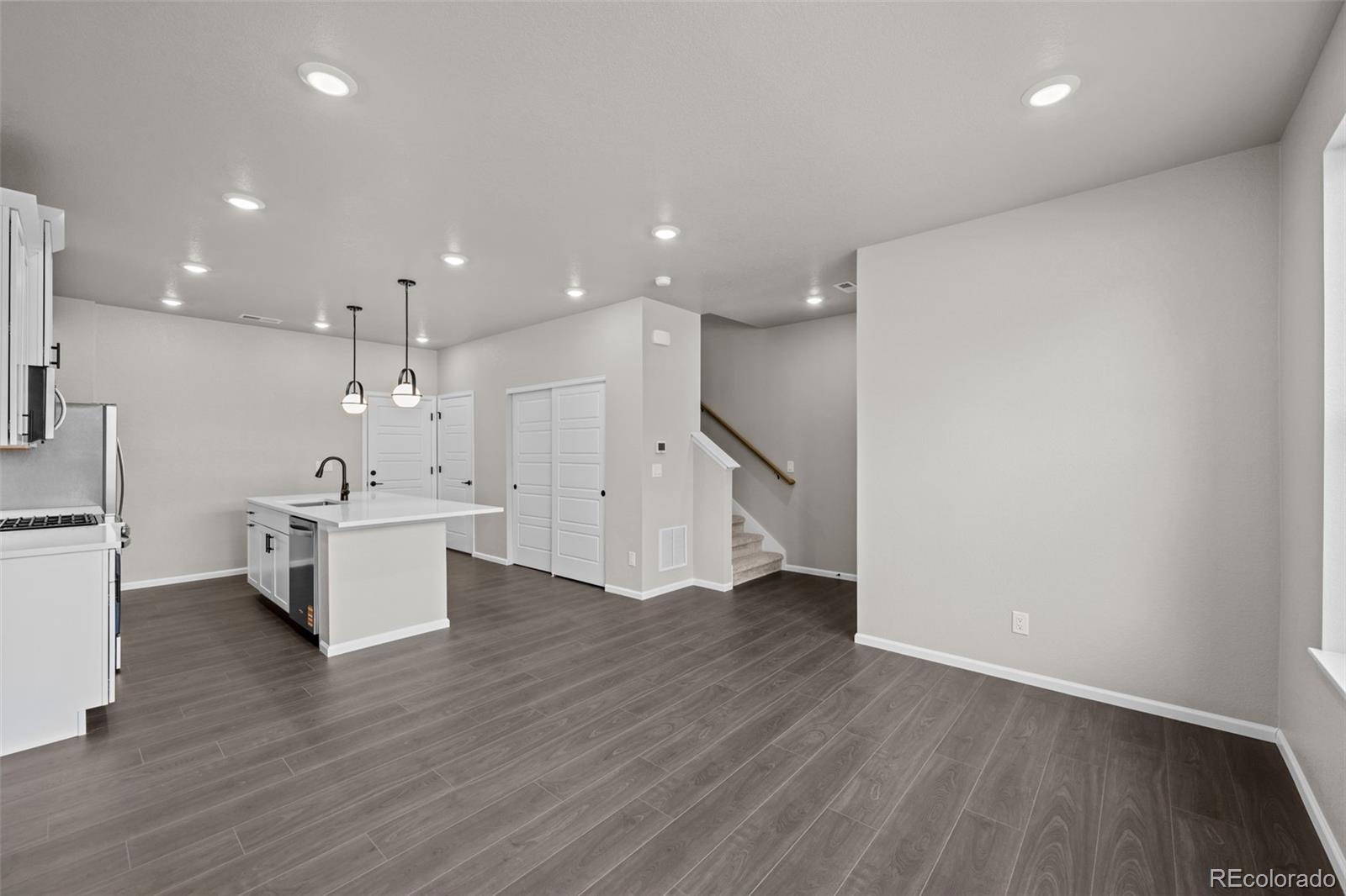 MLS Image #8 for 9487 w 58th lane b,arvada, Colorado