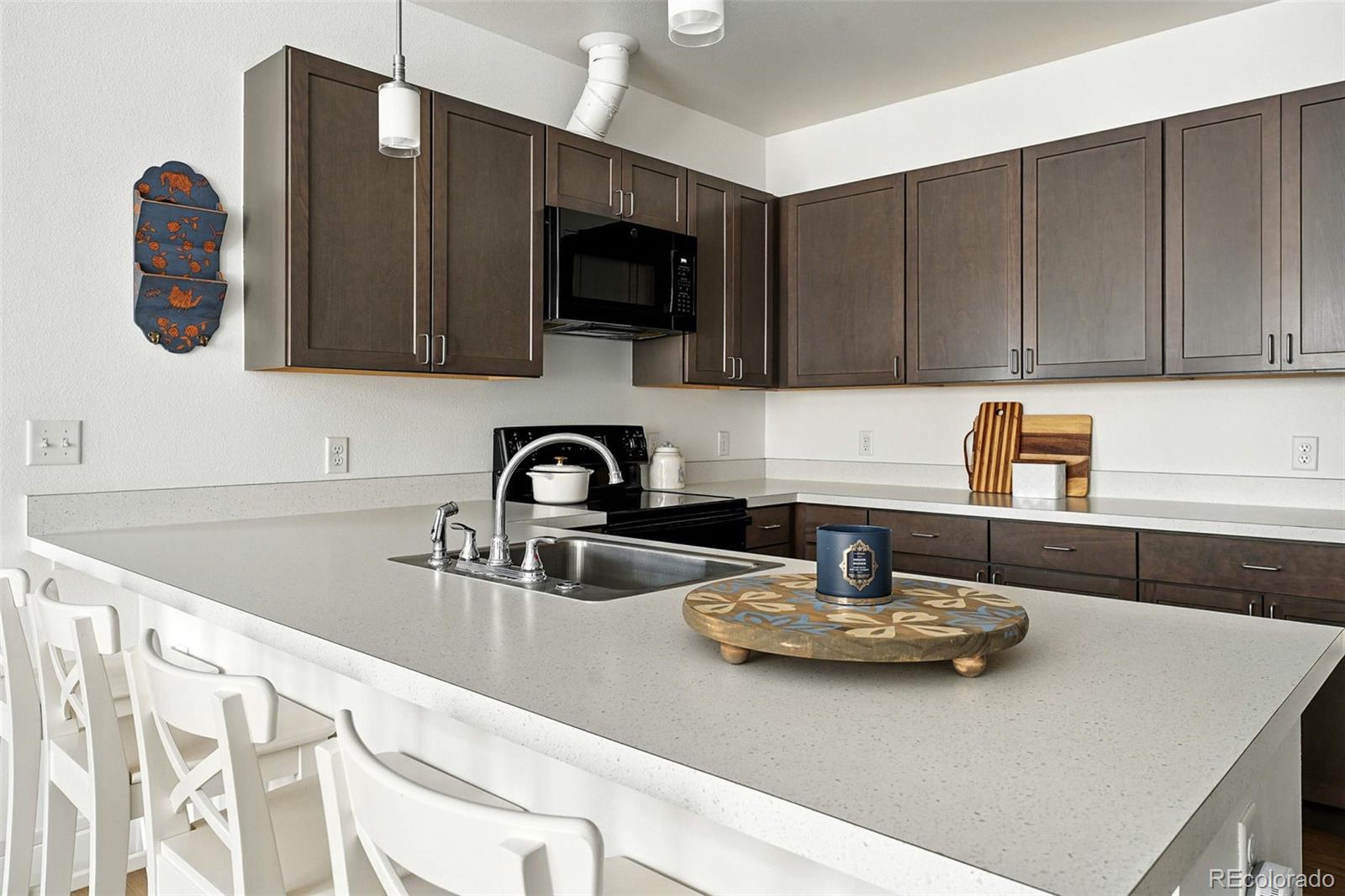 MLS Image #15 for 8475 e 36th avenue 309,denver, Colorado
