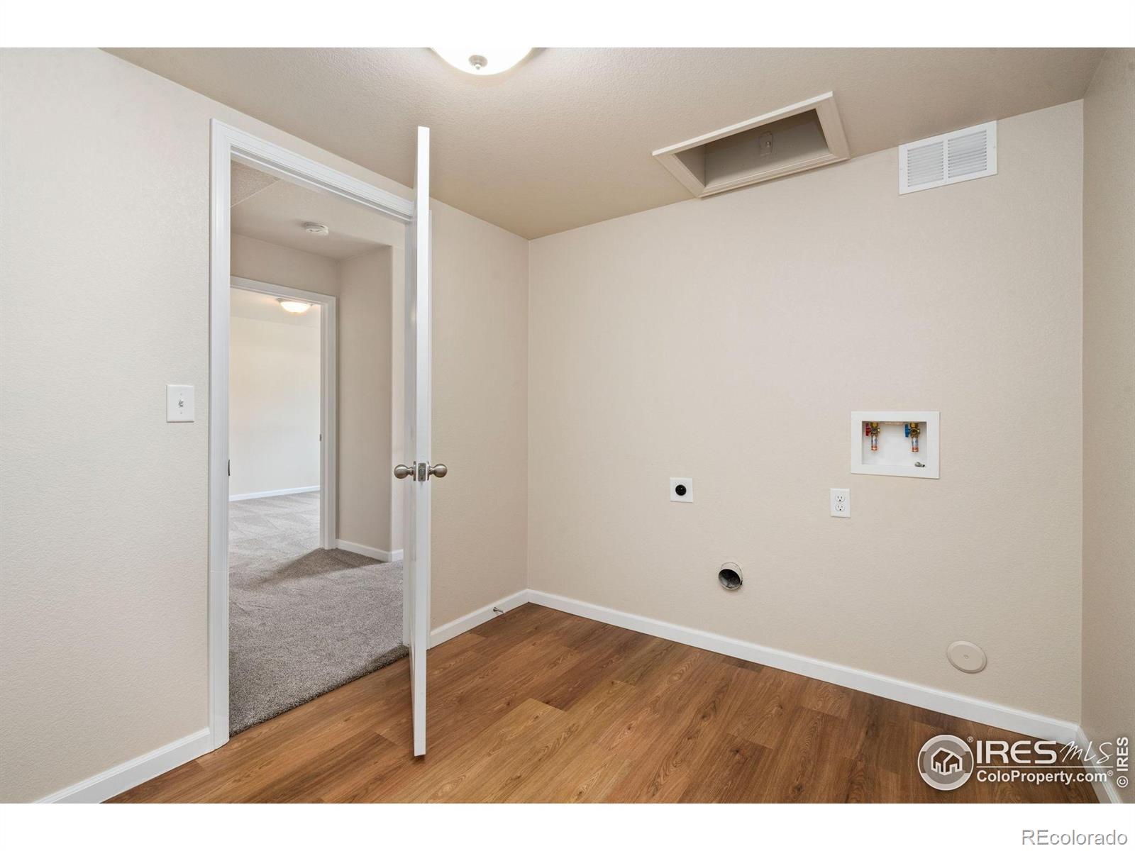 MLS Image #22 for 1879  gemini court,loveland, Colorado