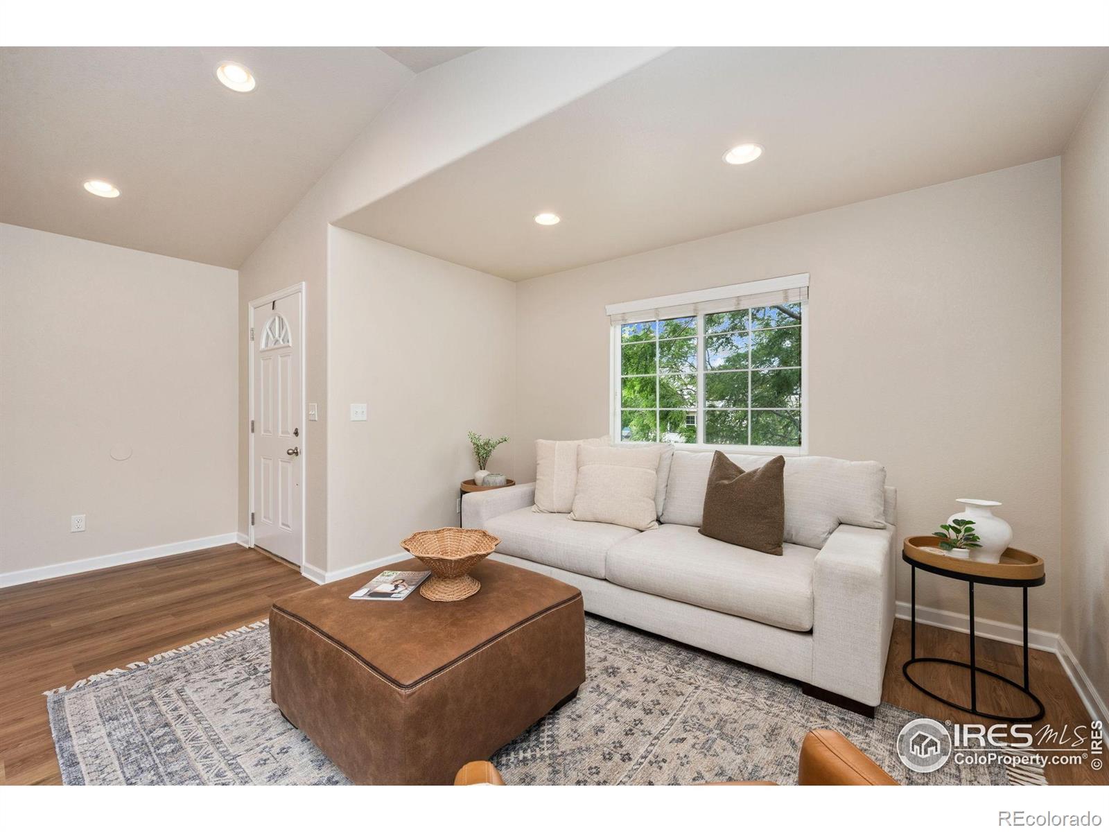 MLS Image #6 for 1879  gemini court,loveland, Colorado