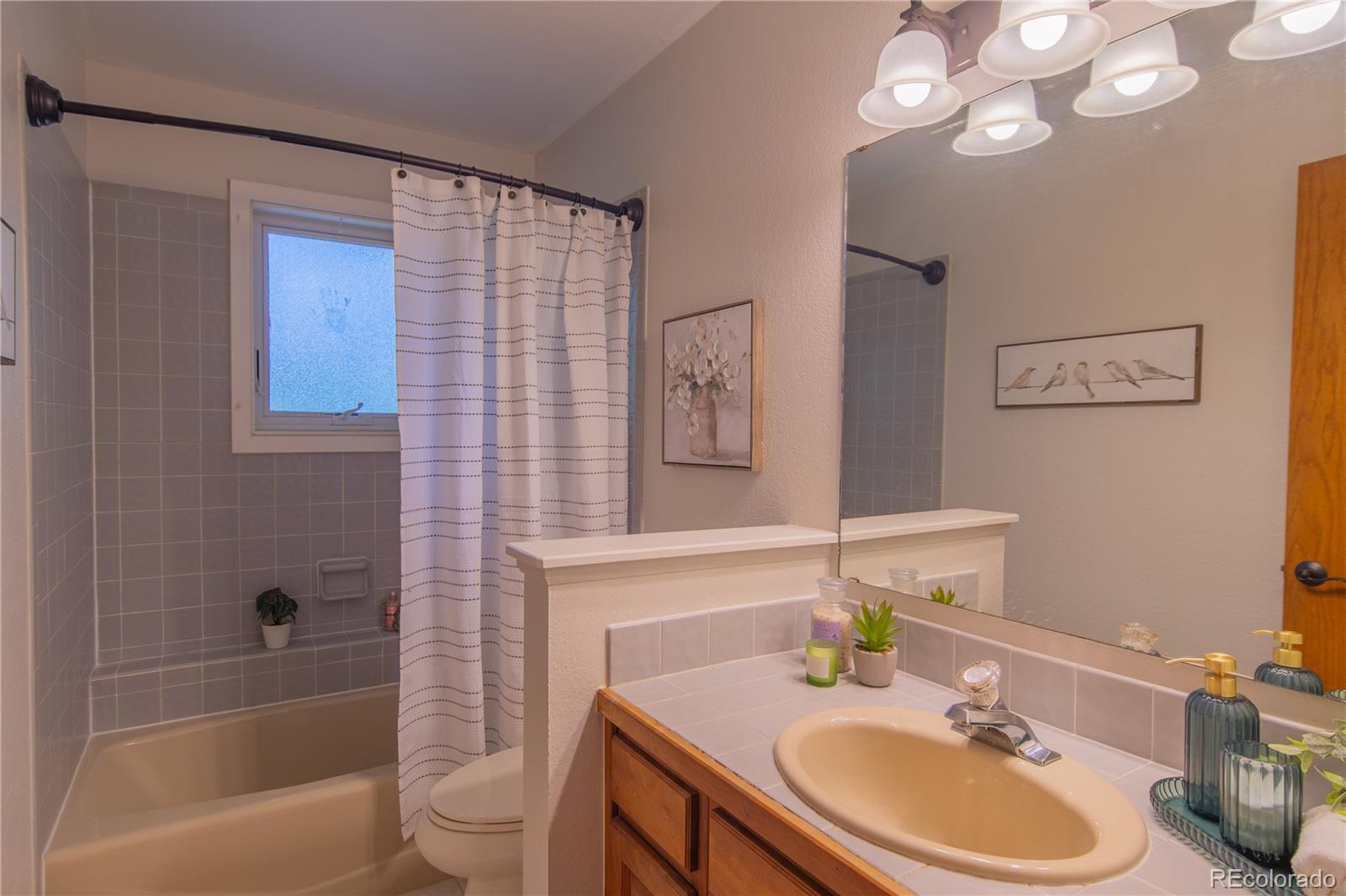 MLS Image #32 for 115 e kings deer point,monument, Colorado