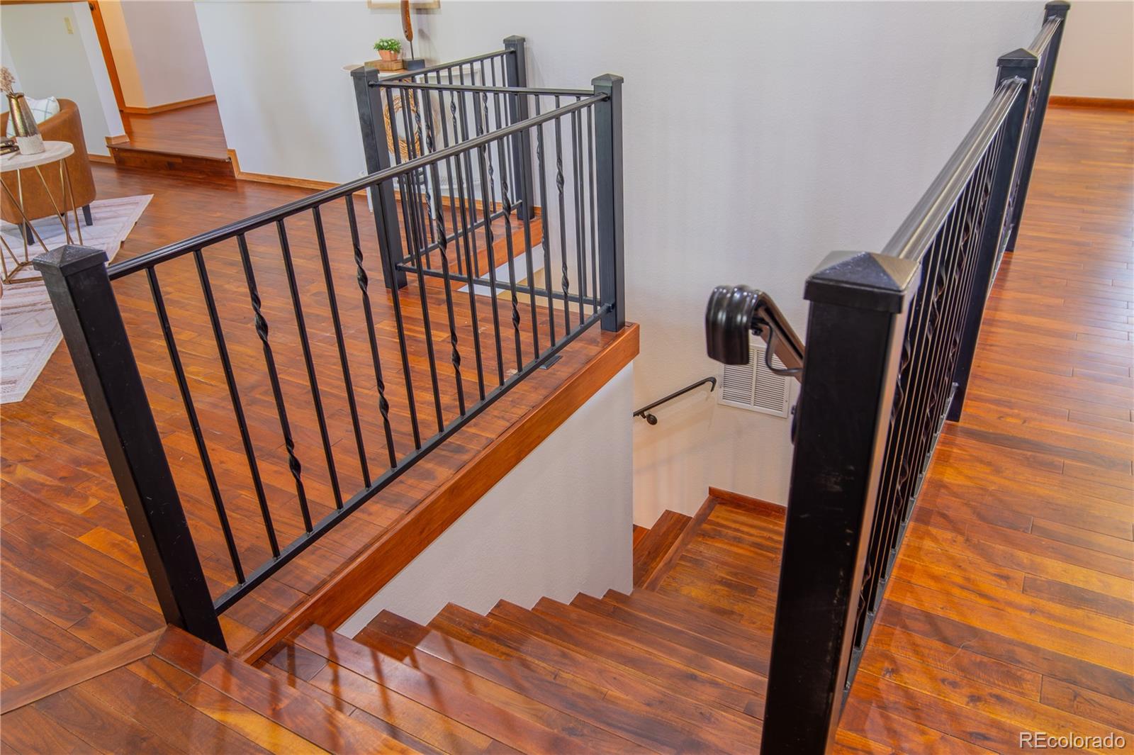 MLS Image #35 for 115 e kings deer point,monument, Colorado