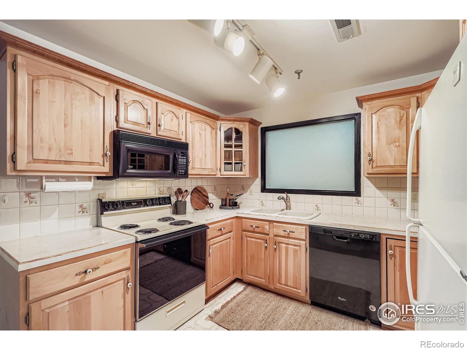MLS Image #16 for 50  19th avenue,longmont, Colorado