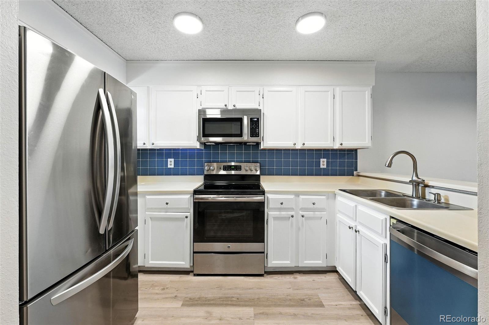 MLS Image #4 for 216  wright street 107,lakewood, Colorado