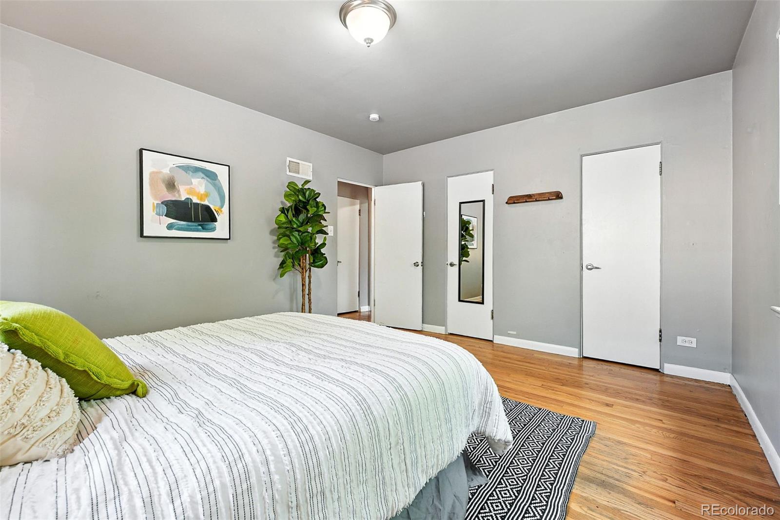 MLS Image #19 for 1554  fairfax street,denver, Colorado