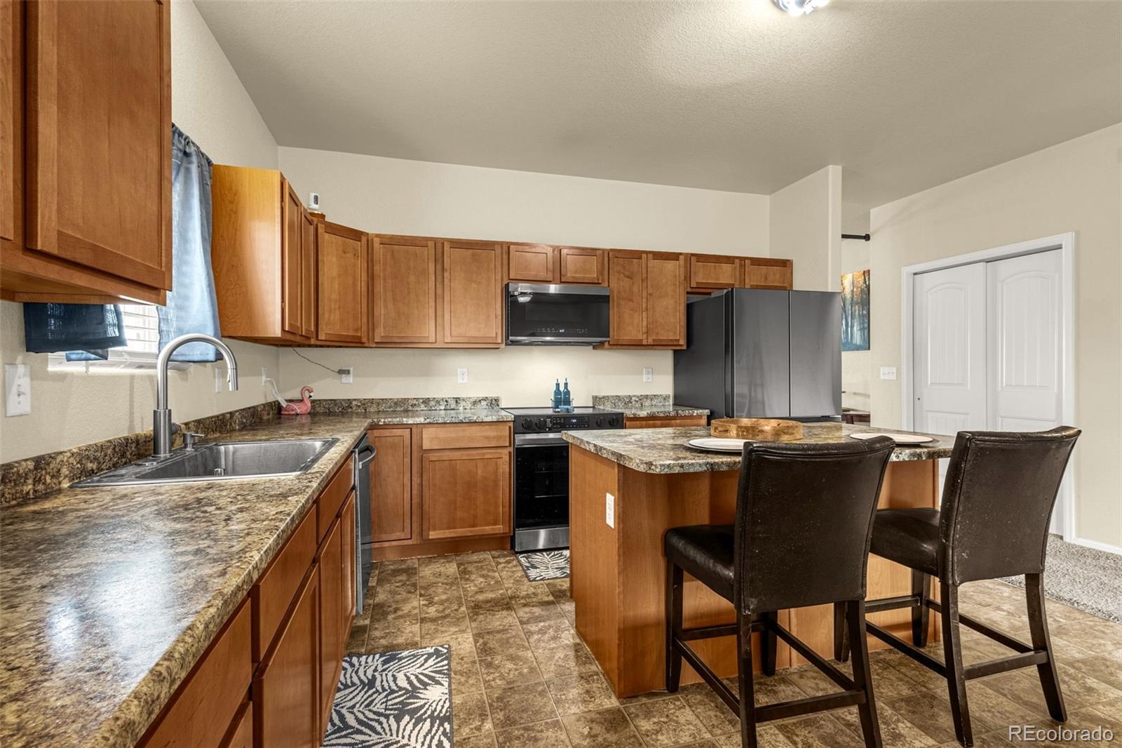 MLS Image #12 for 3681  desert willow lane,colorado springs, Colorado