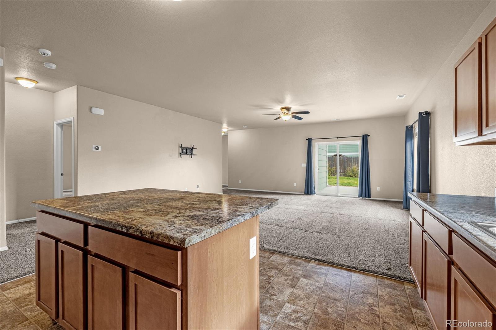 MLS Image #13 for 3681  desert willow lane,colorado springs, Colorado