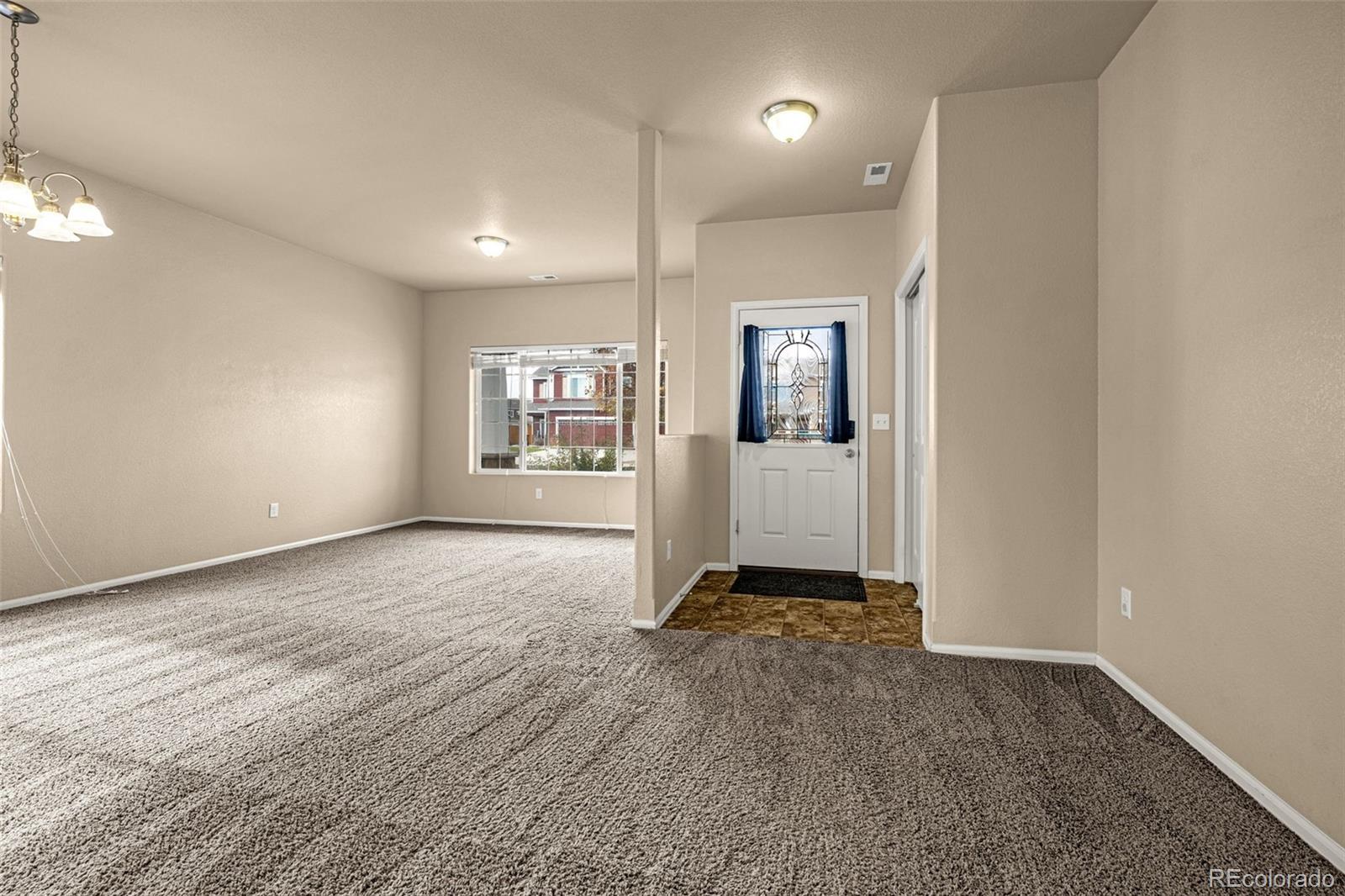 MLS Image #3 for 3681  desert willow lane,colorado springs, Colorado