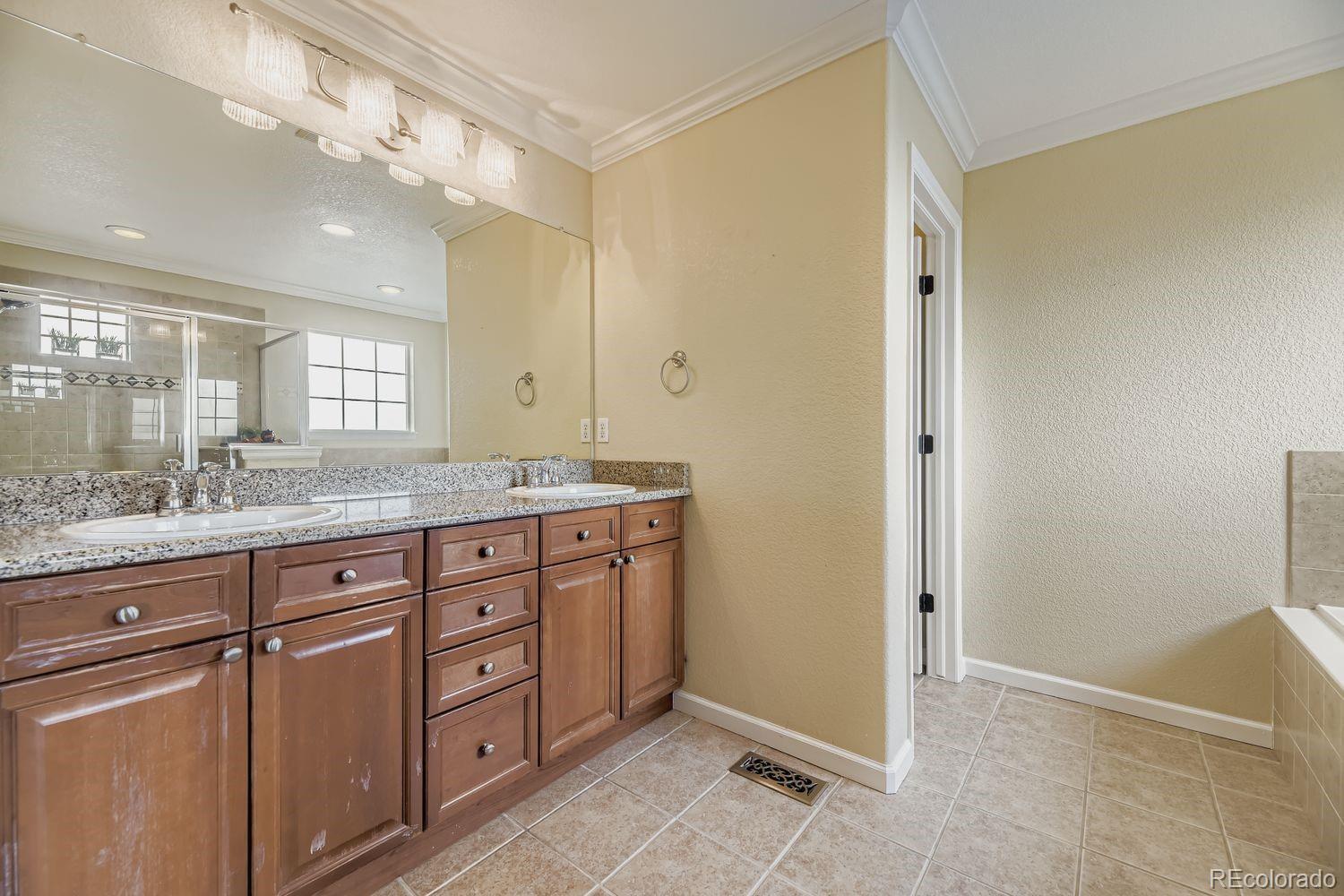 MLS Image #18 for 9615 w hinsdale place,littleton, Colorado