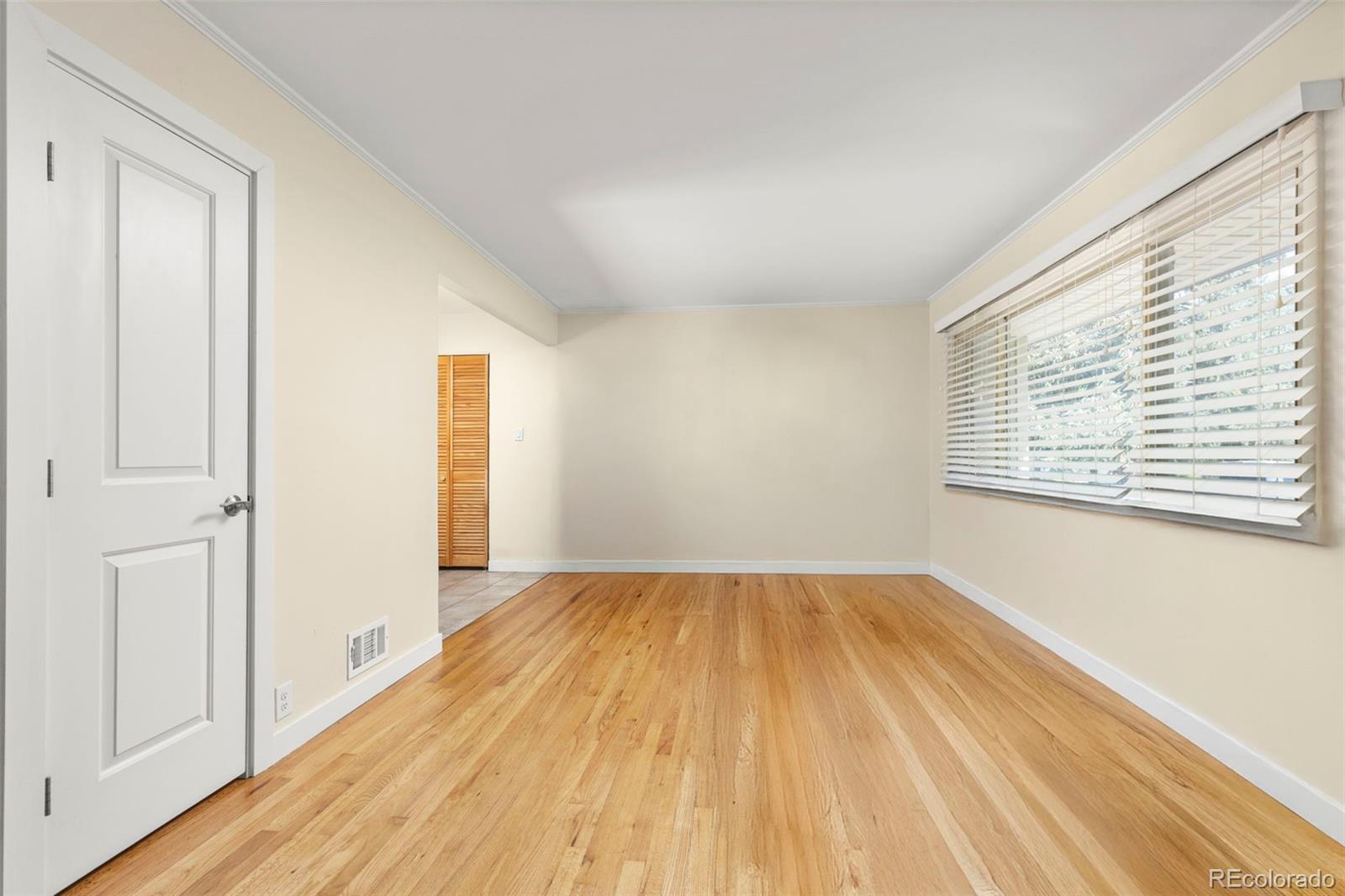 MLS Image #18 for 5261 s pennsylvania street,littleton, Colorado