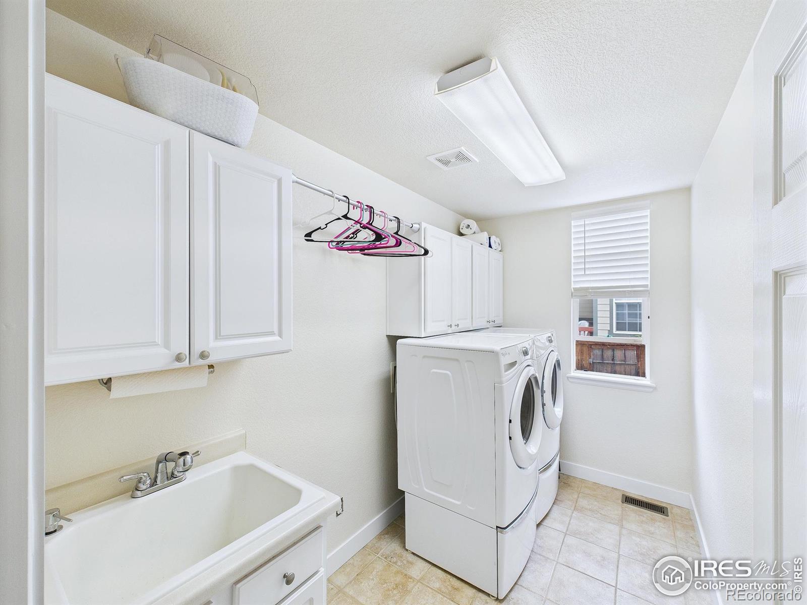 MLS Image #11 for 837  glenarbor circle,longmont, Colorado