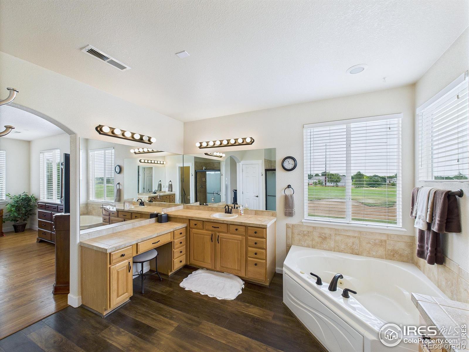 MLS Image #17 for 837  glenarbor circle,longmont, Colorado