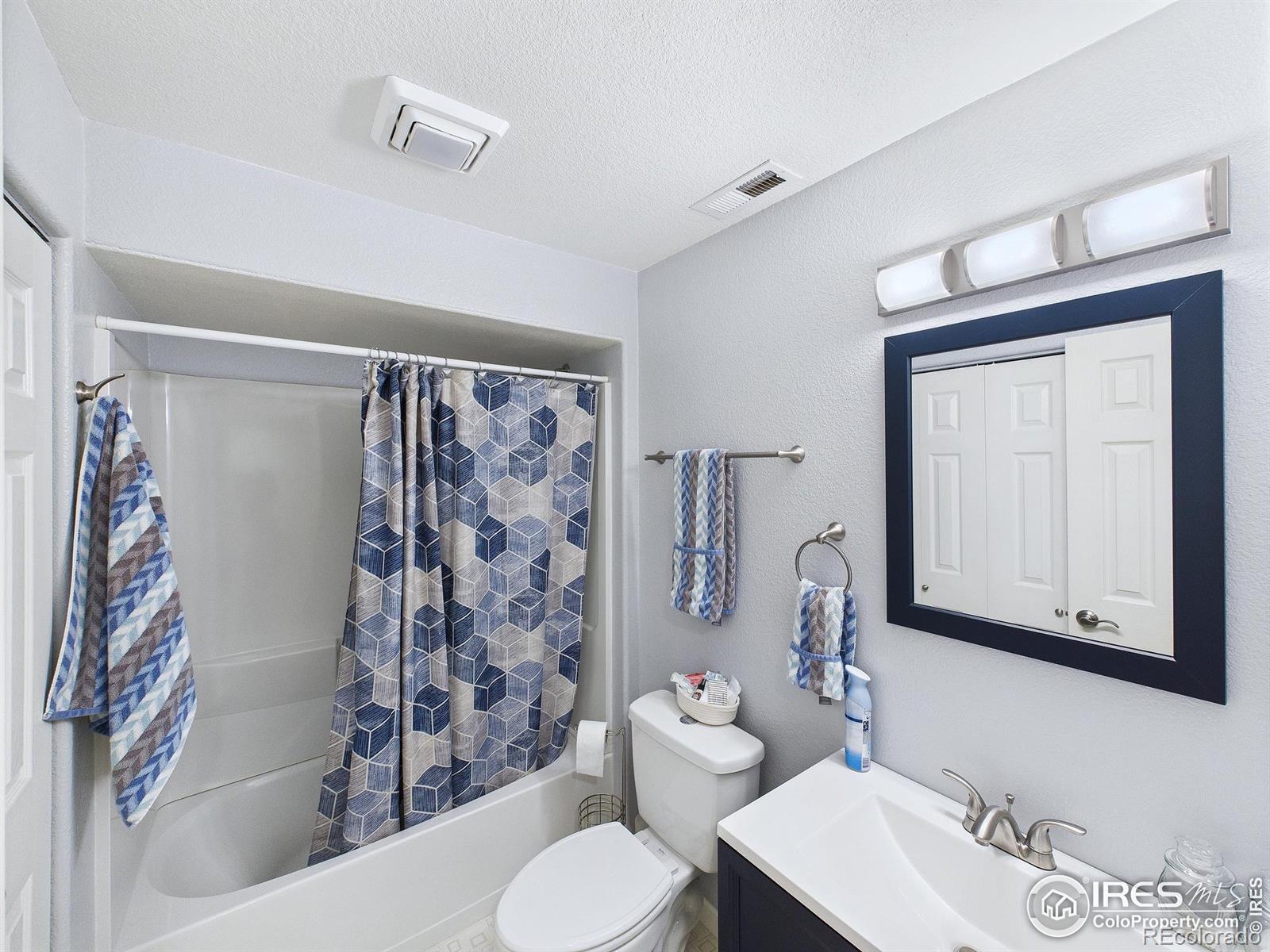 MLS Image #32 for 837  glenarbor circle,longmont, Colorado