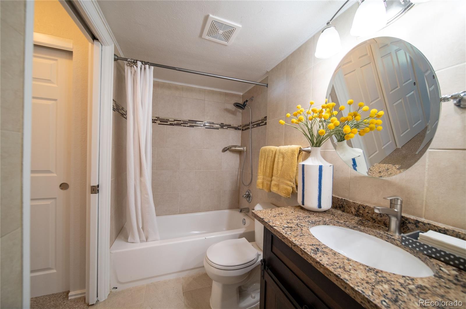 MLS Image #7 for 2409 s worchester court,aurora, Colorado