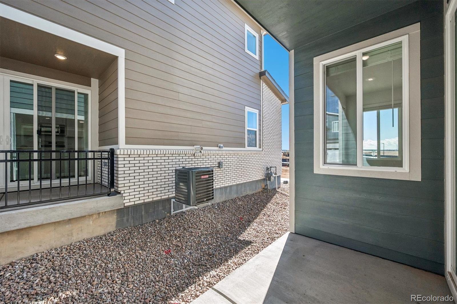 MLS Image #19 for 24101 e 30th place,aurora, Colorado