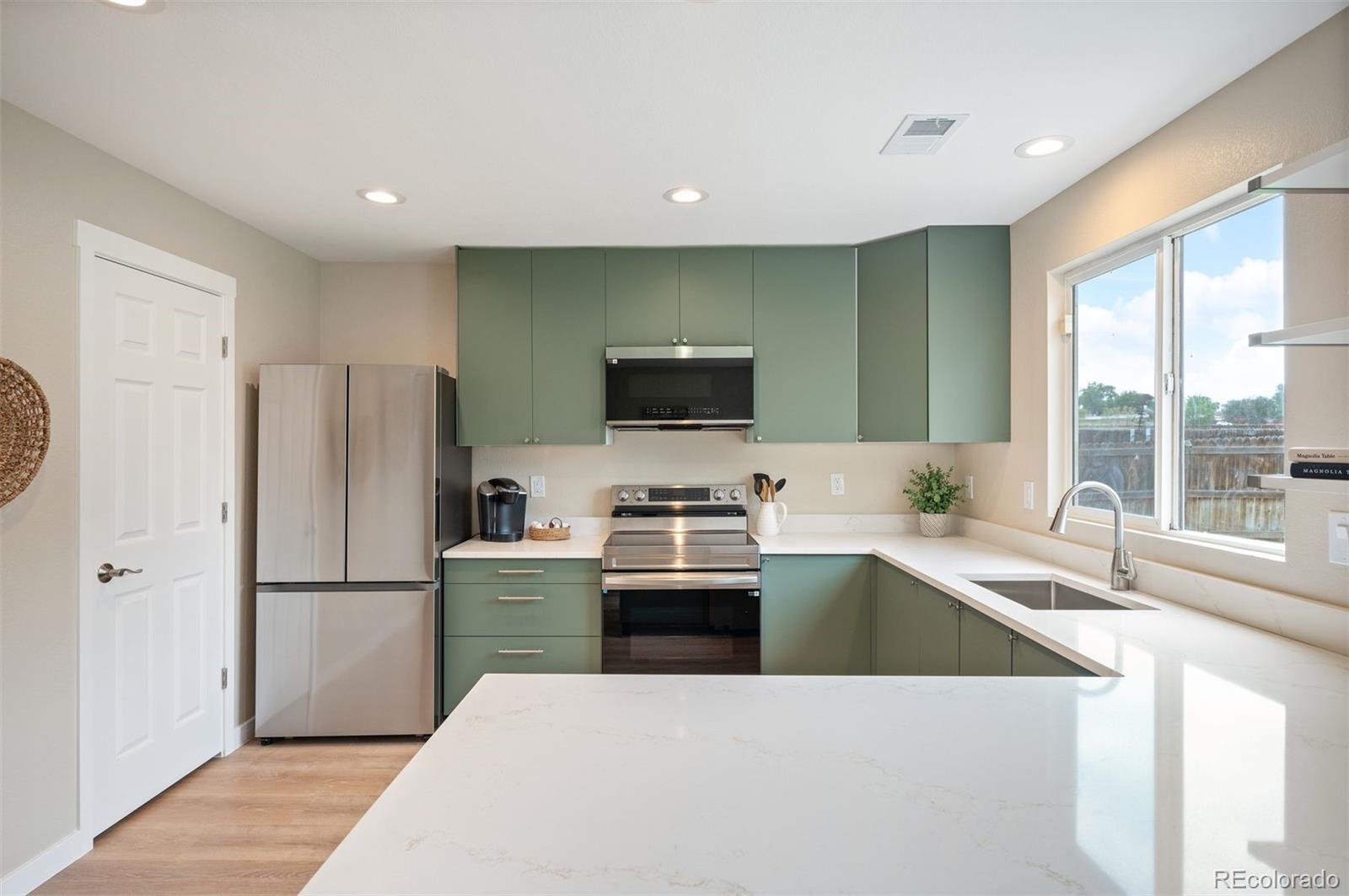 MLS Image #9 for 4897 e 100th lane,thornton, Colorado