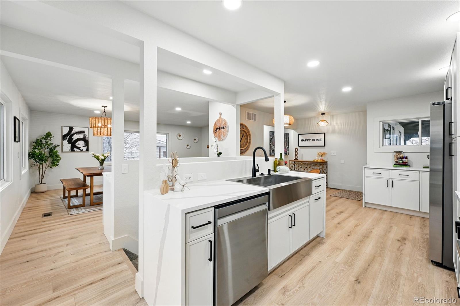 MLS Image #11 for 3067  robin way,denver, Colorado