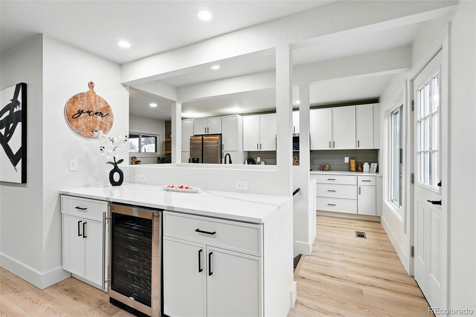 MLS Image #14 for 3067  robin way,denver, Colorado