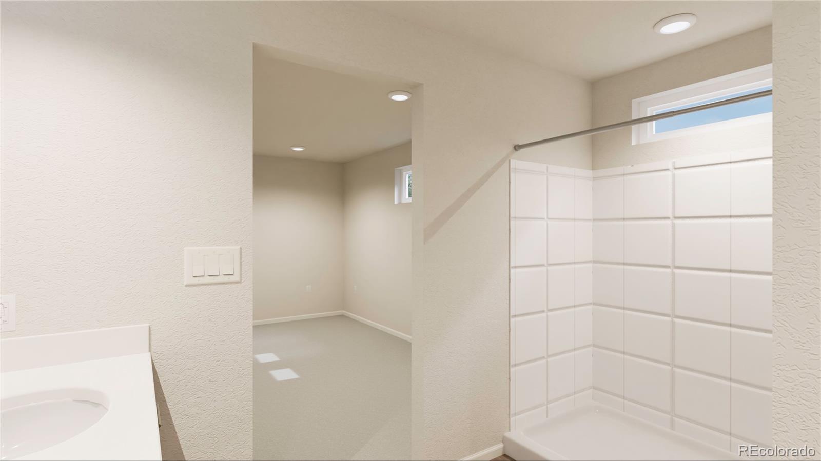 MLS Image #11 for 22322 e 39th avenue,aurora, Colorado