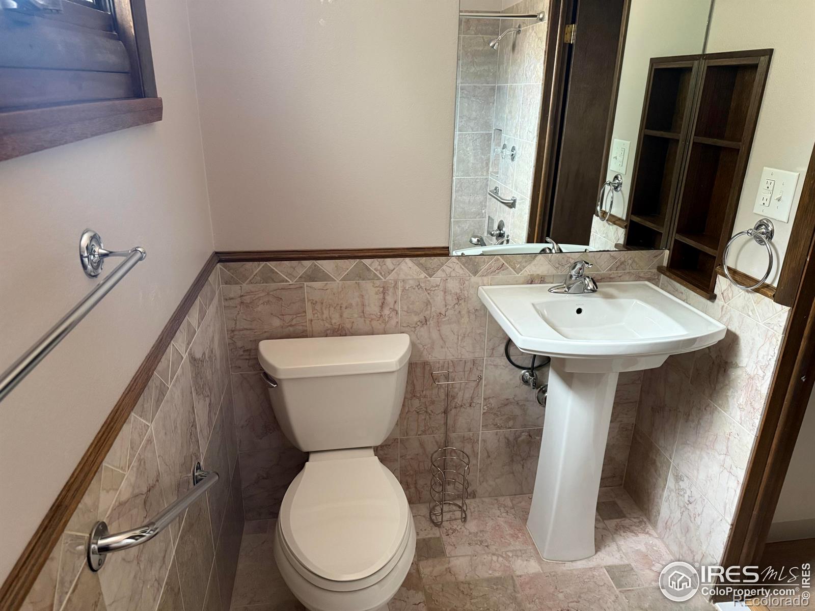 MLS Image #12 for 717 w 36th street,loveland, Colorado