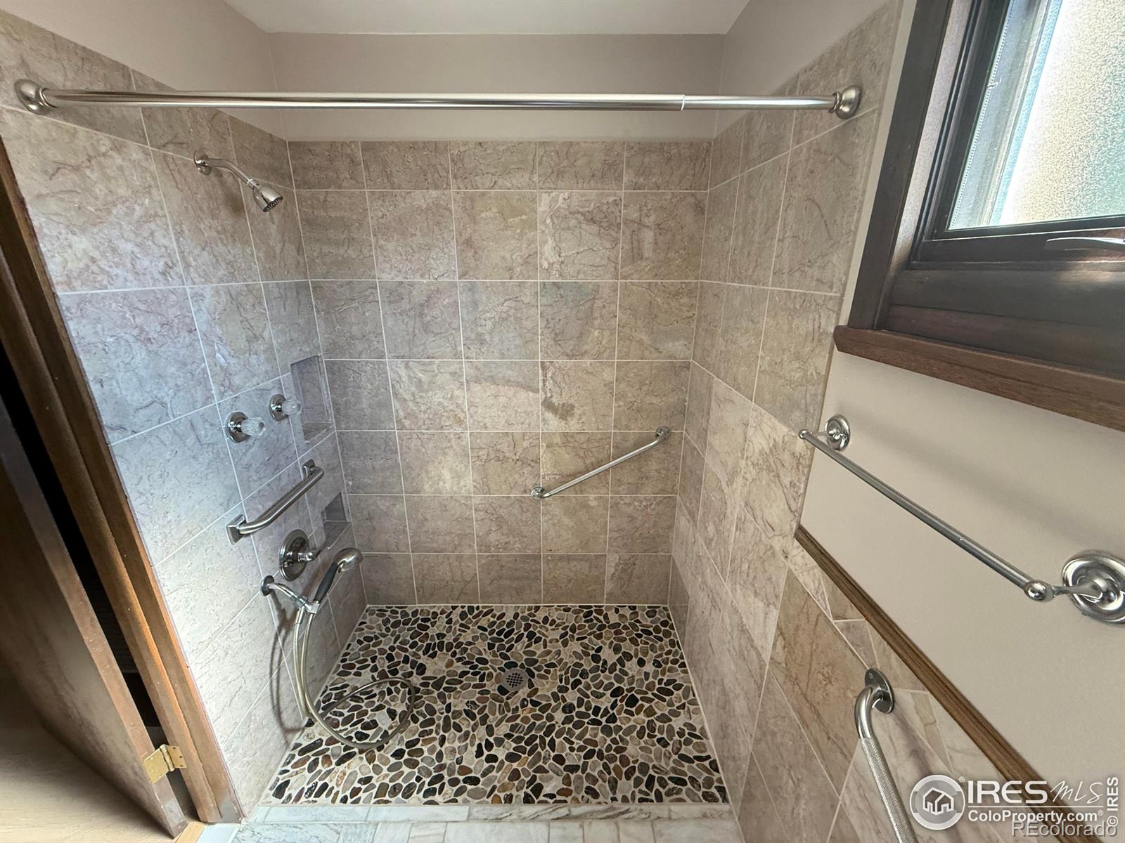 MLS Image #13 for 717 w 36th street,loveland, Colorado