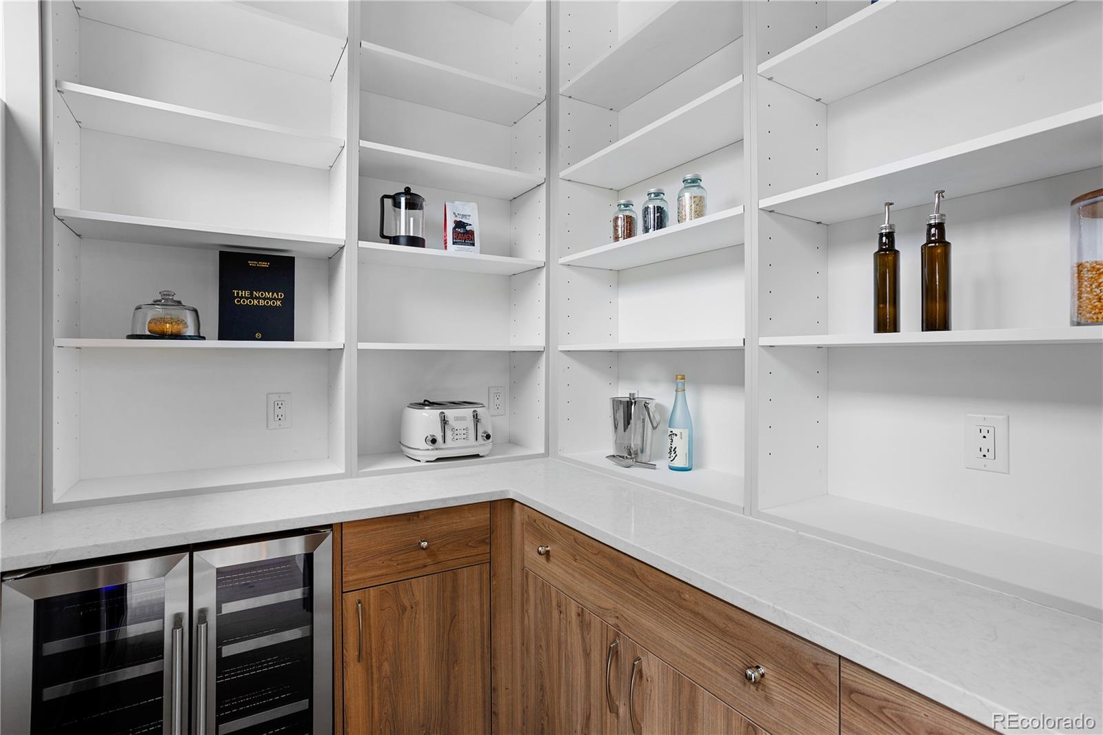MLS Image #17 for 2960 e floyd drive,denver, Colorado