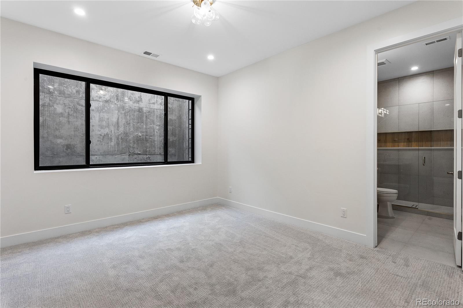 MLS Image #40 for 2960 e floyd drive,denver, Colorado