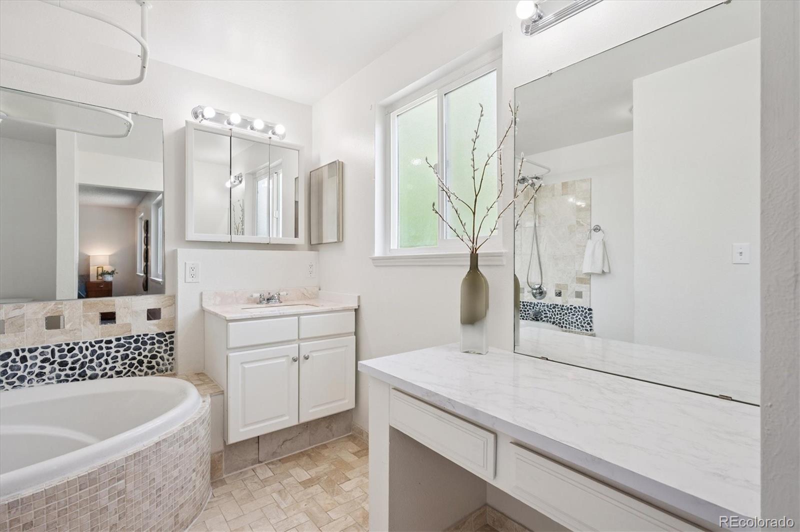 MLS Image #20 for 9975 w wagon trail drive,littleton, Colorado