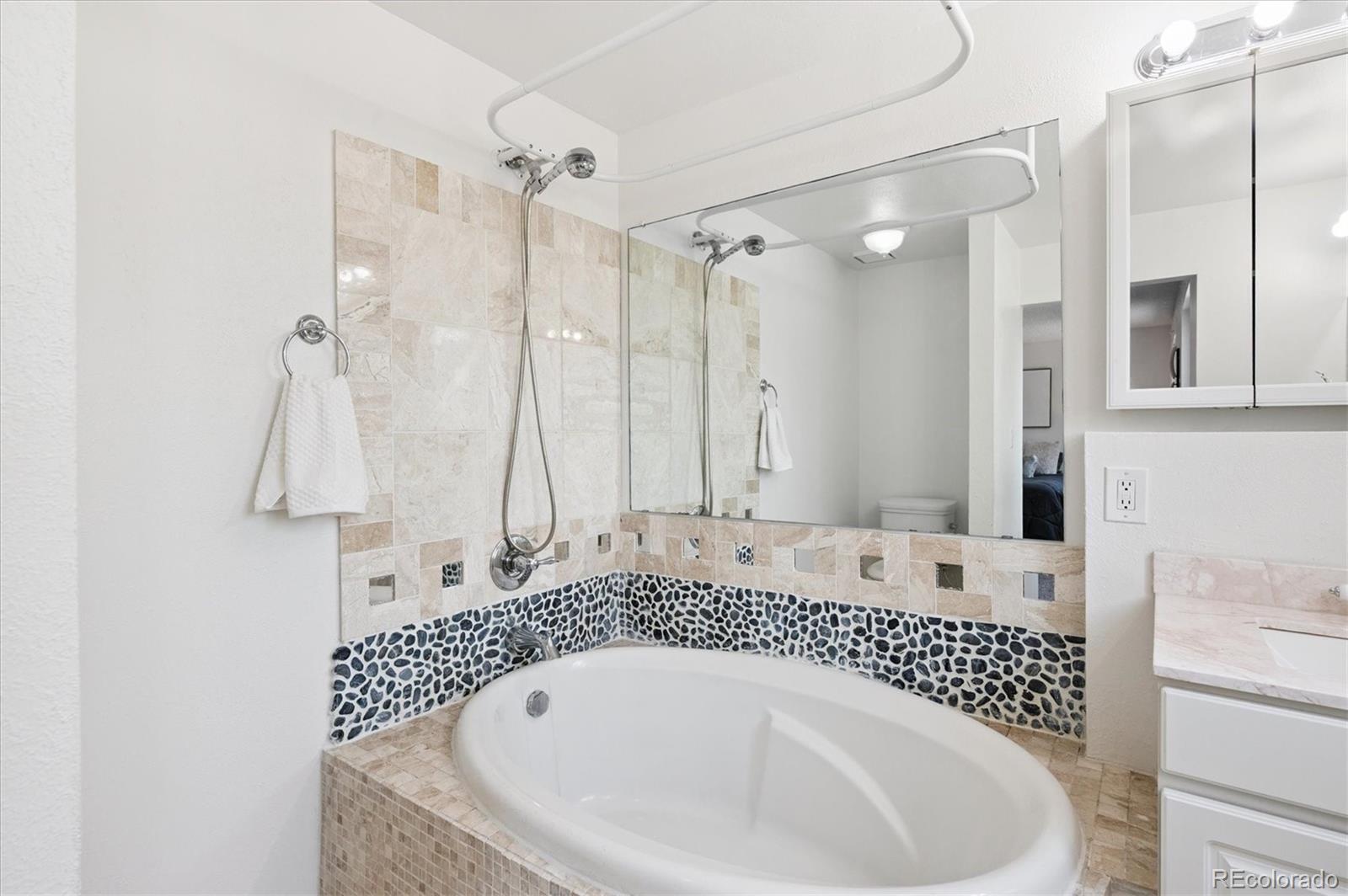 MLS Image #21 for 9975 w wagon trail drive,littleton, Colorado